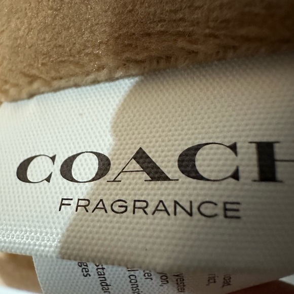 Coach. - Picture 5 of 6